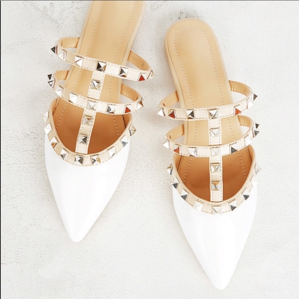 LAST 1🔥SALE New White Patent Leather Flats/Mules - Picture 1 of 5